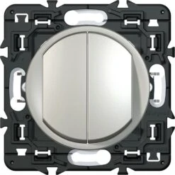 Legrand Va Et Vient + Poussoir Céliane Titane