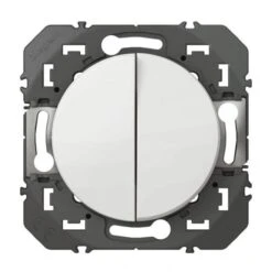 Legrand Poussoir Double Dooxie 6A 250V~ Finition Blanc