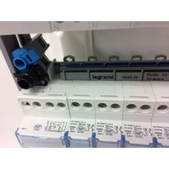 Tableau Legrand Monté 2 Rangées 9 Disjoncteurs