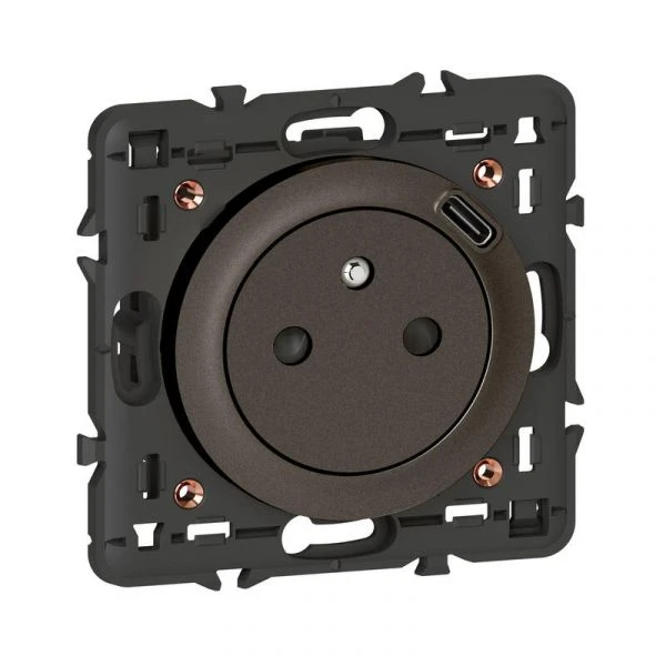 Legrand Prise Surface Céliane Avec Chargeur USB Type-C Finition Graphite – Image 2